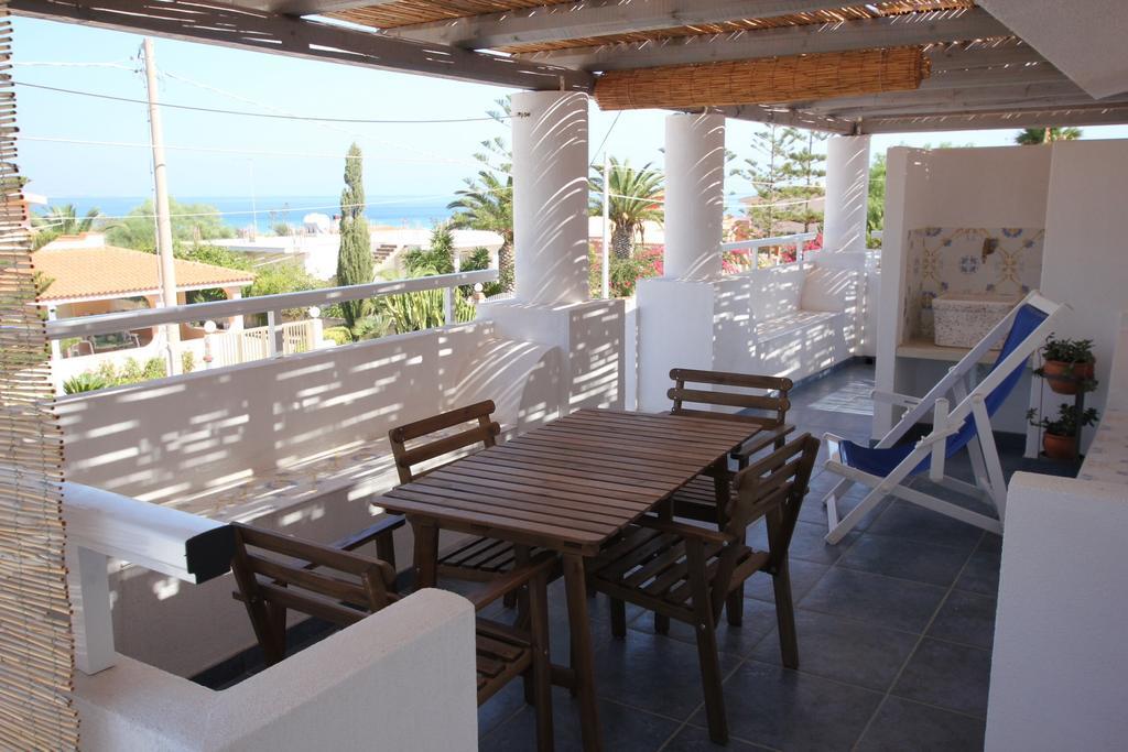 Baia San Lorenzo Reitani ภายนอก รูปภาพ